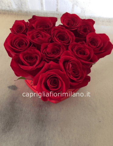 Flower box cuore di rose rosse